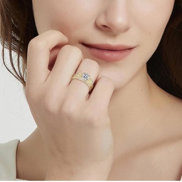 10k Love Trinity Celtic Knots Wedding Engagement Ring Set - Picture 5 of 10